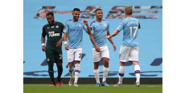 Die Zuschauer freuen sich auf das Spiel Manchester City 2021